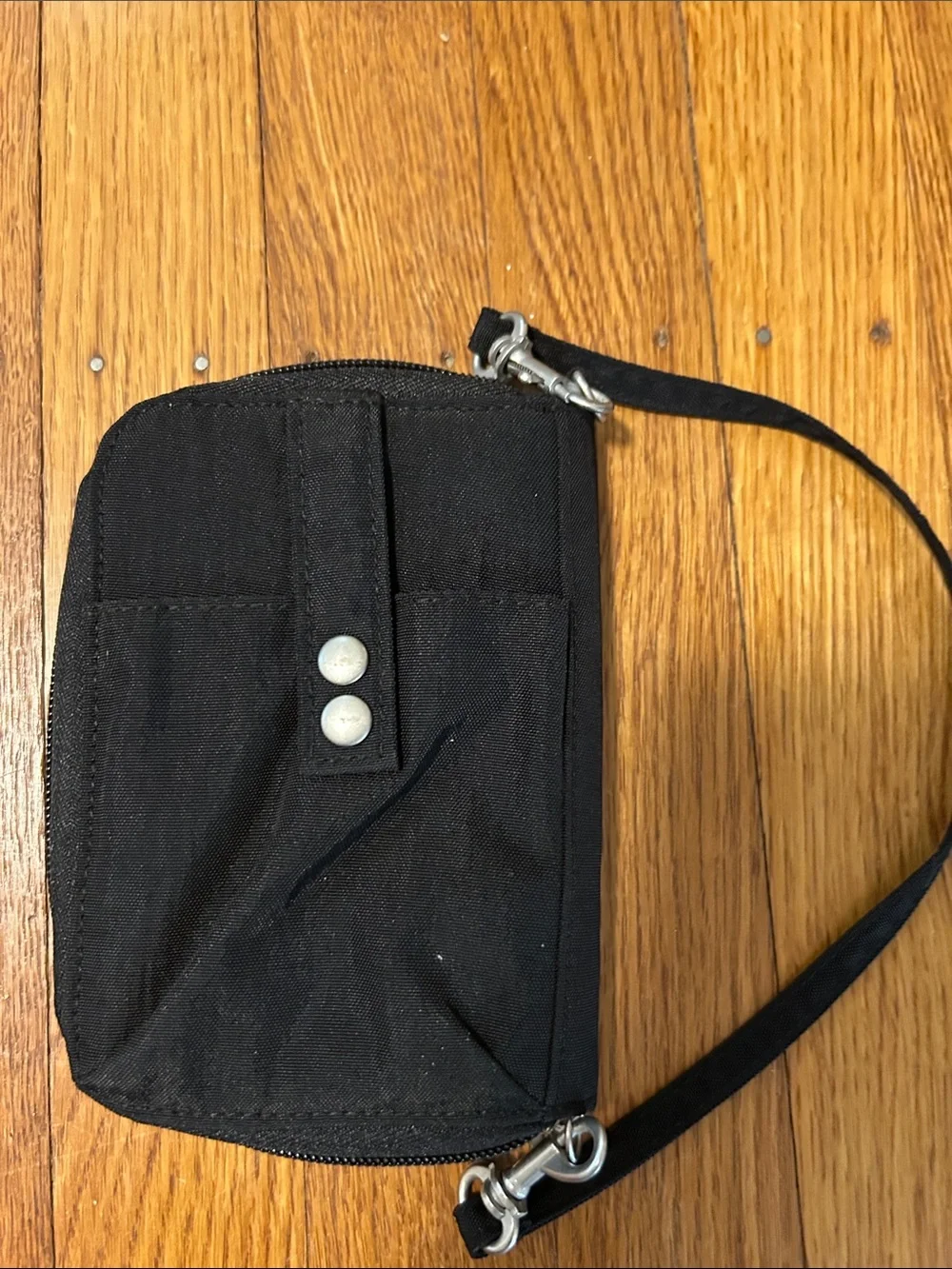 Baggallini Black Zip Wristlet Wallet